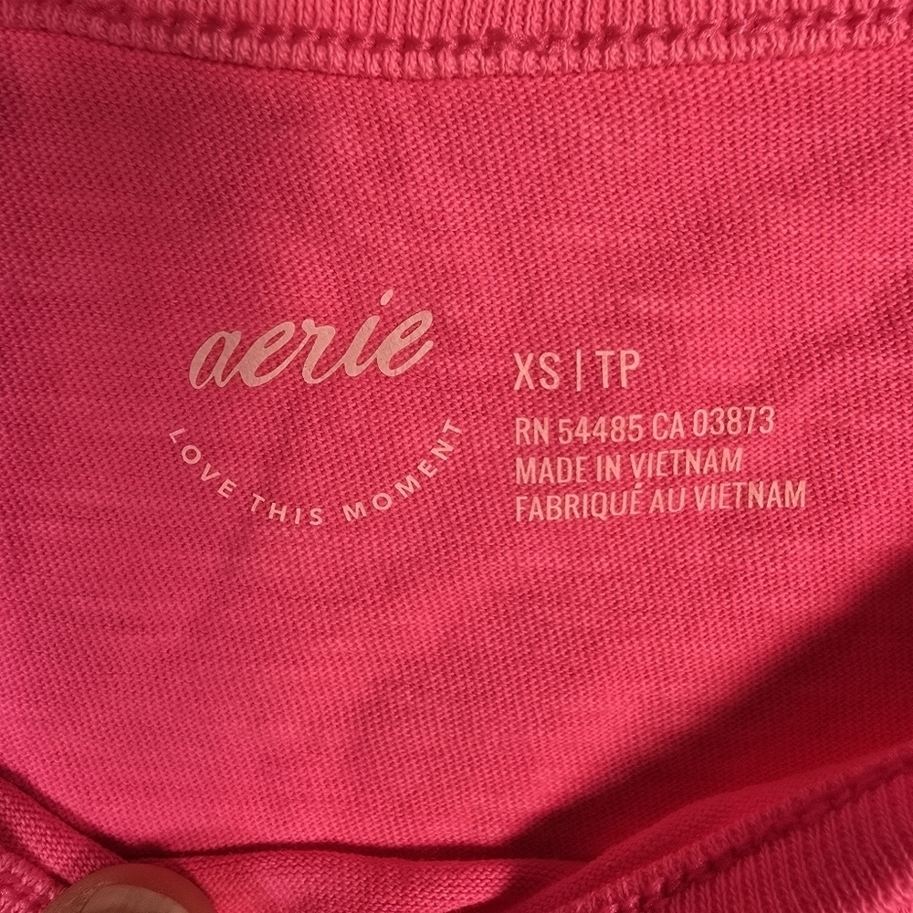 NWT Aerie Twist & Shout Cropped Neon Pink Tank Top Twisted Straps Rolled Hem XS - Picture 9 of 10